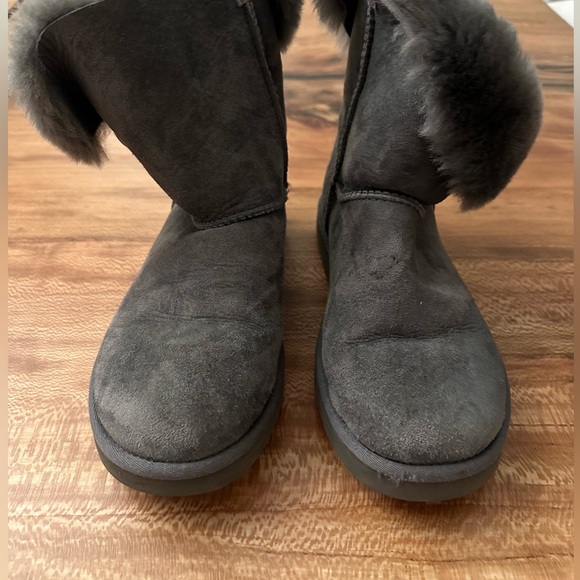 UGG Bailey Rhinestone Boots - Picture 9 of 10